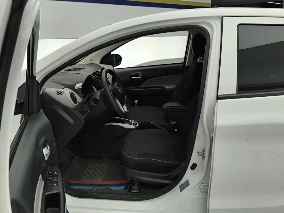 Changan Benben E-Star 2021 2021 National Edition Heartjoy LFP (31.86kWh)
