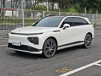 Xpeng G9