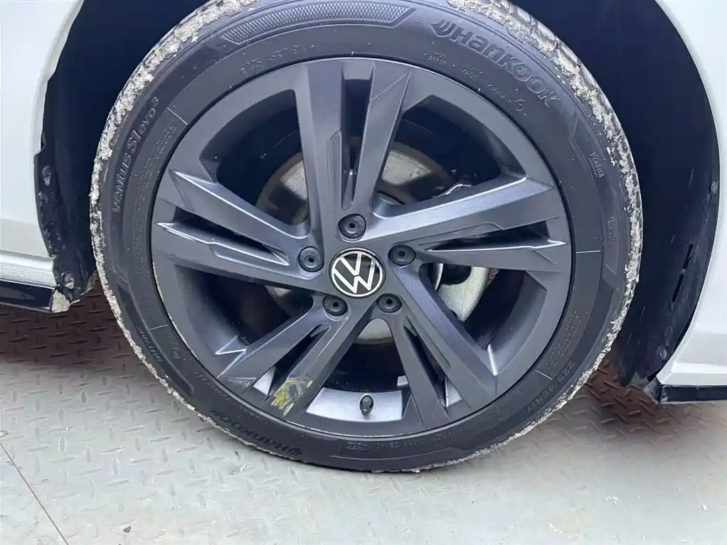 Volkswagen Golf 2023 280TSI DSG R-Line Lite фото 28