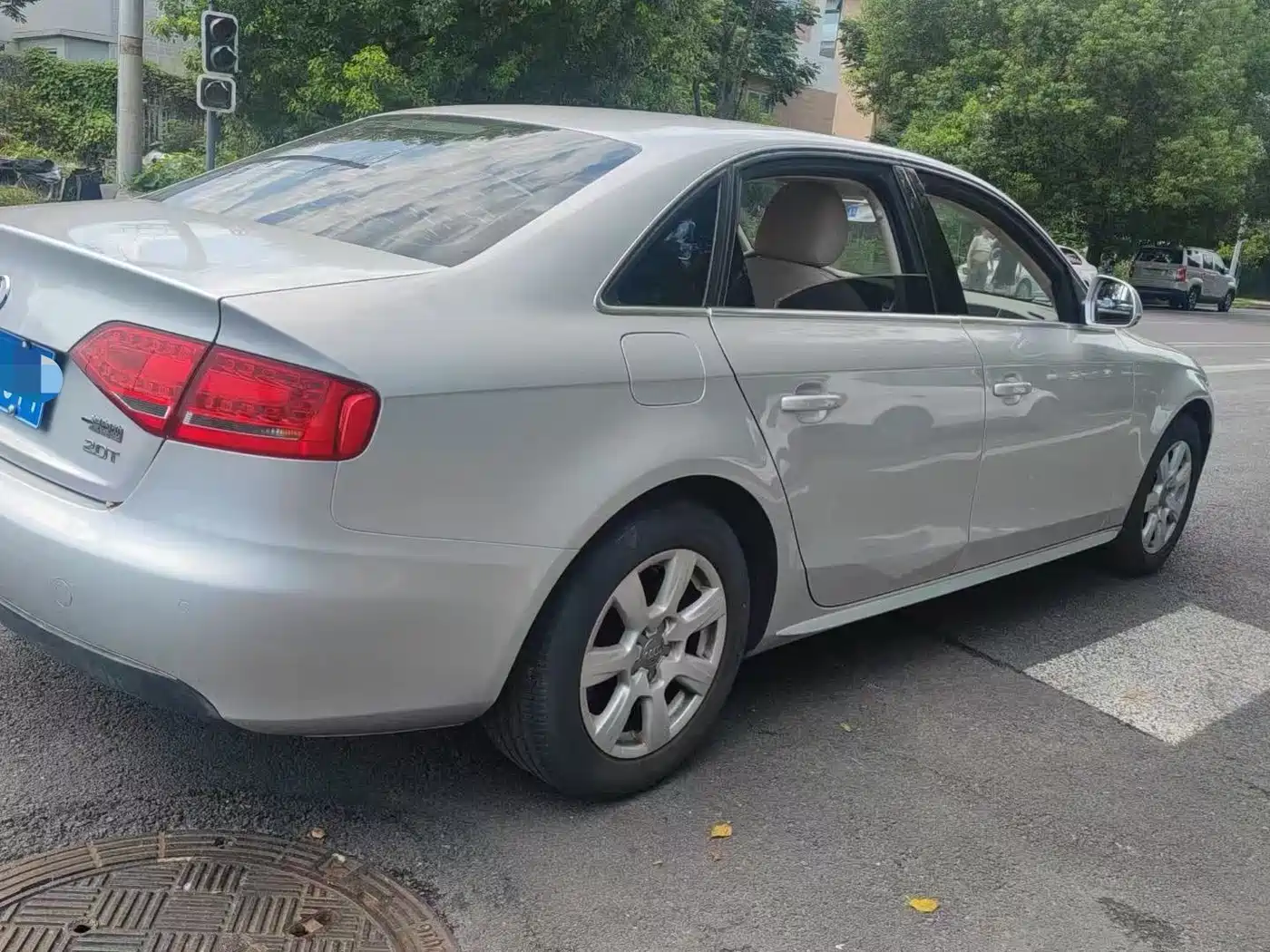 Audi A4L 2011 2011 2.0 TFSI Standard