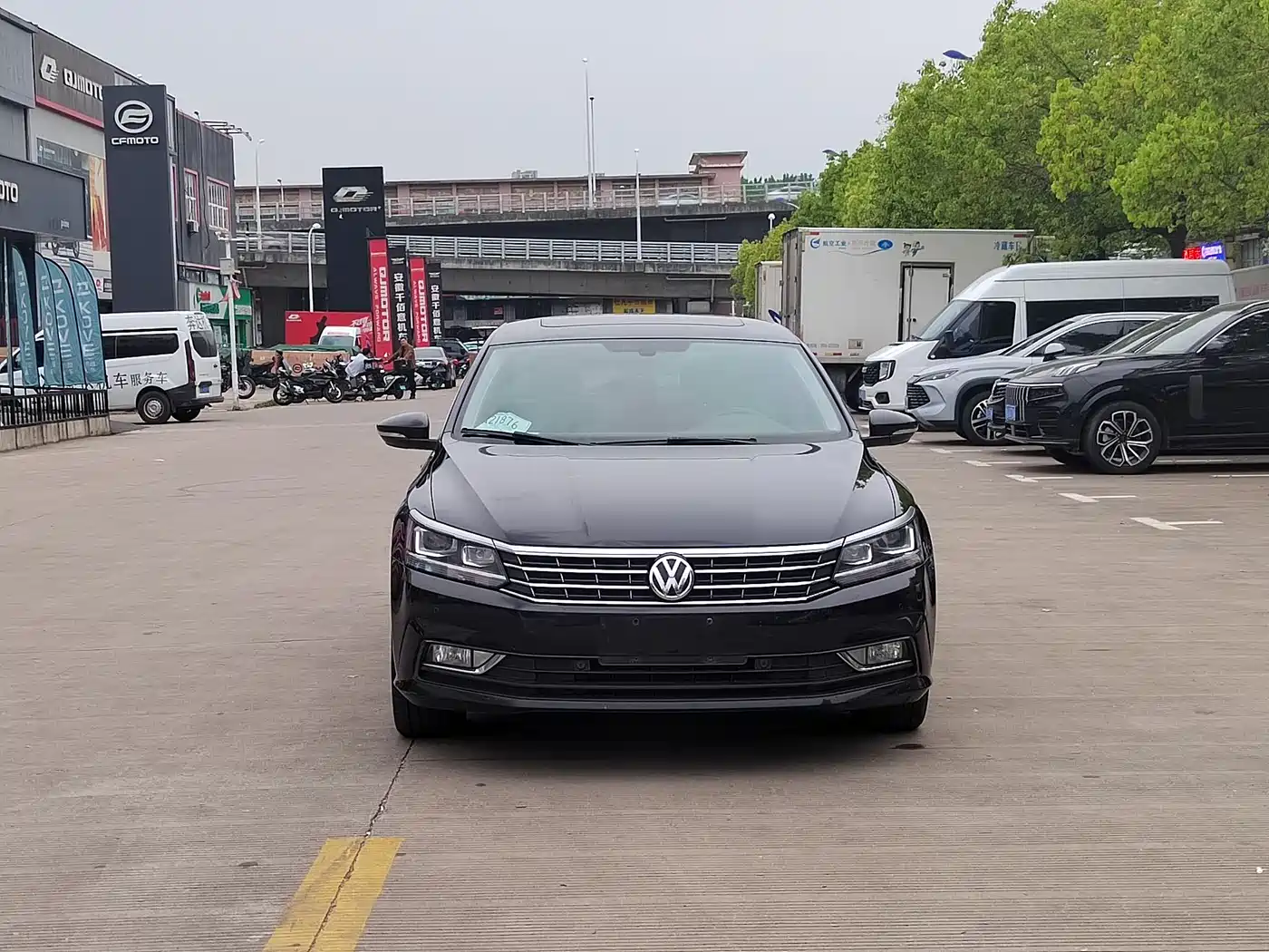 Volkswagen Passat 2017 330TSI DSG Prestige фото 2