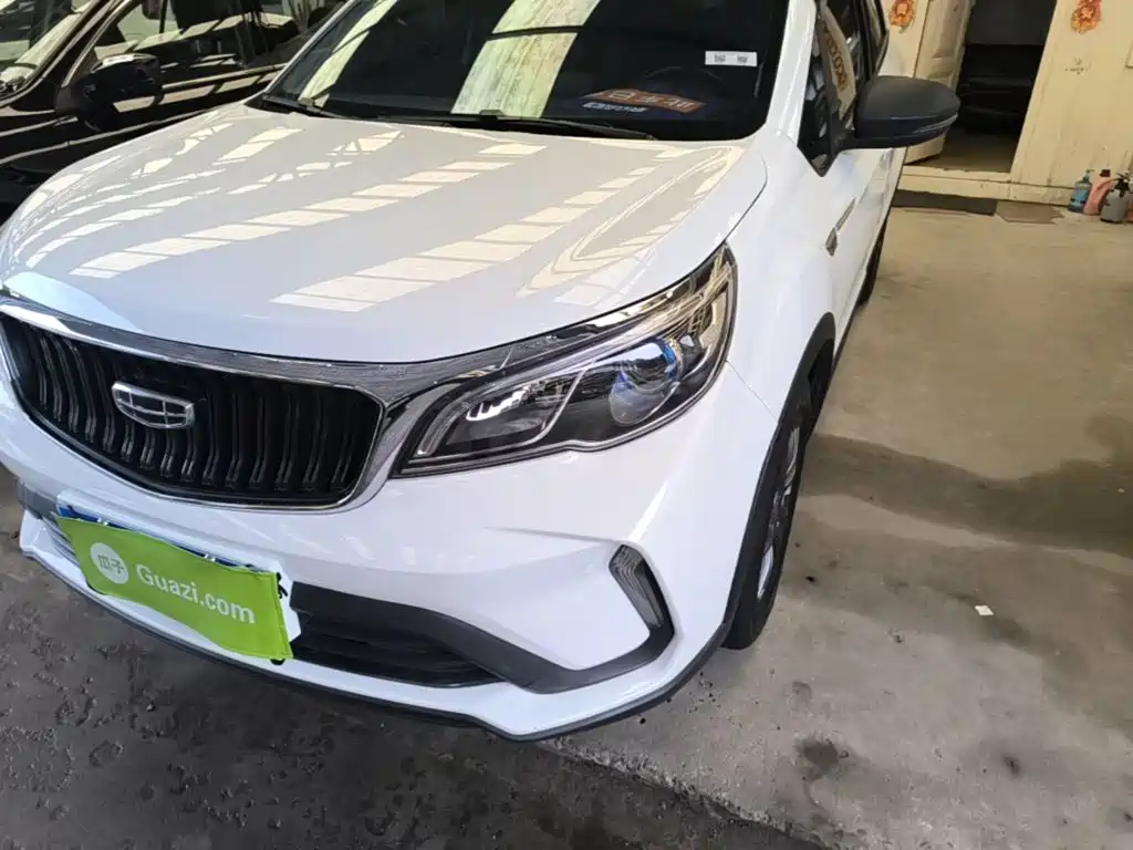 Geely Vision X3 2022 2021 PRO 1.5L CVT Premium