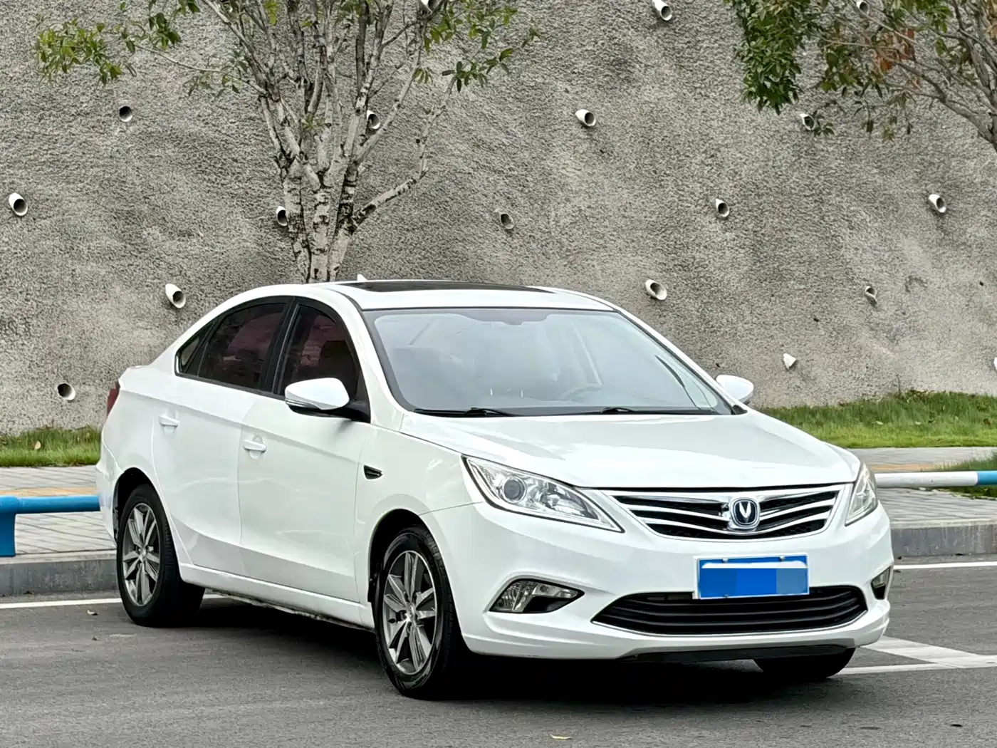 Changan Eado 2016 2015 1.6L Manual Luxury China V