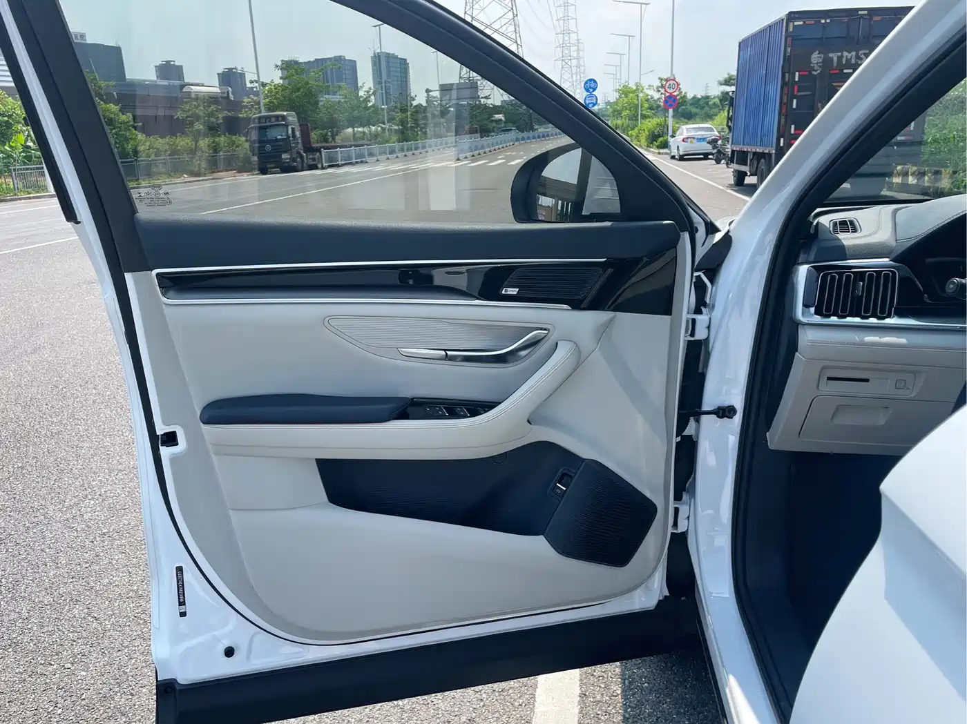 BYD Song PLUS PHEV 2021 DM-i 51KM Honor фото 11