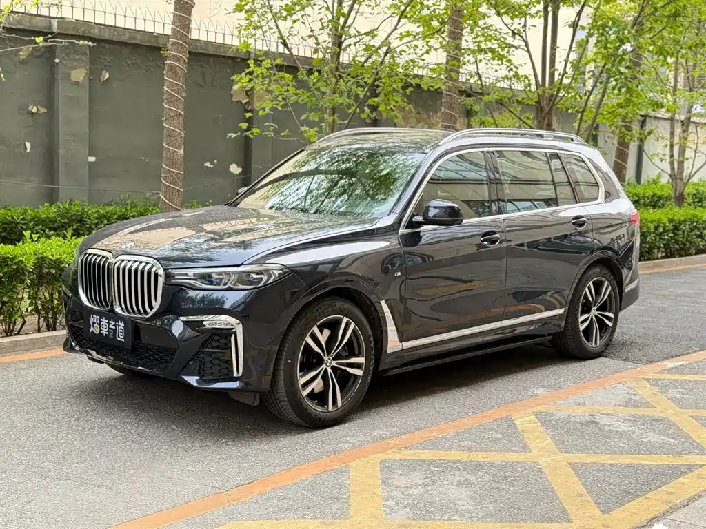 BMW X7 2021 xDrive40i Premium M Sport Package