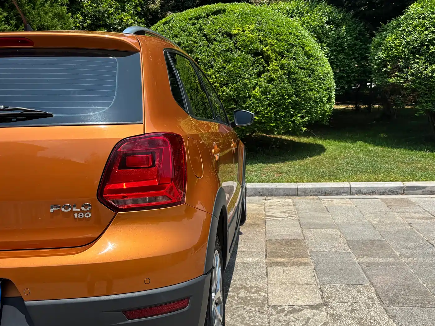 Volkswagen Polo 2018 1.5L Cross Polo Auto фото 19