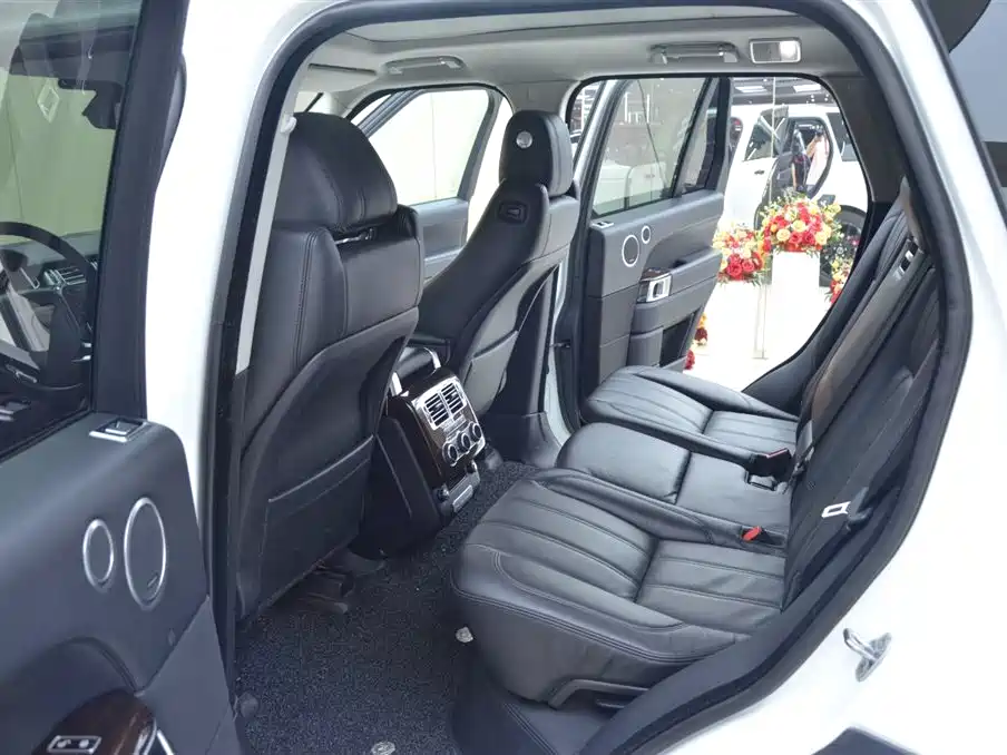 Land Rover Range Rover 2015 3.0 SC V6 Vogue фото 5