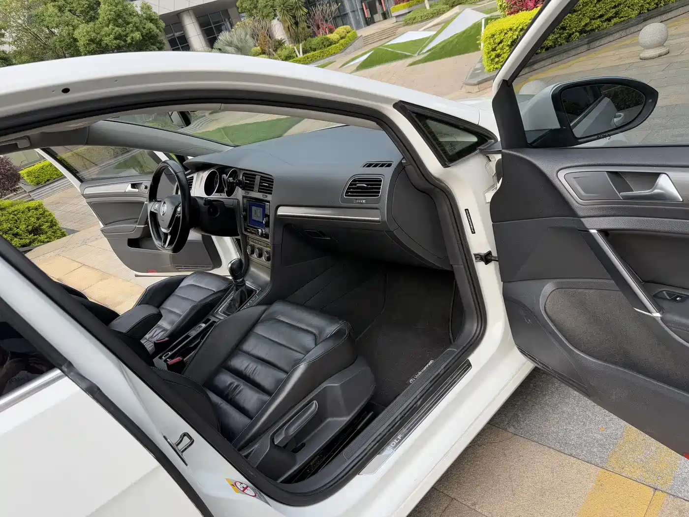 Volkswagen Golf 2014 1.4TSI Automatic Luxury фото 7