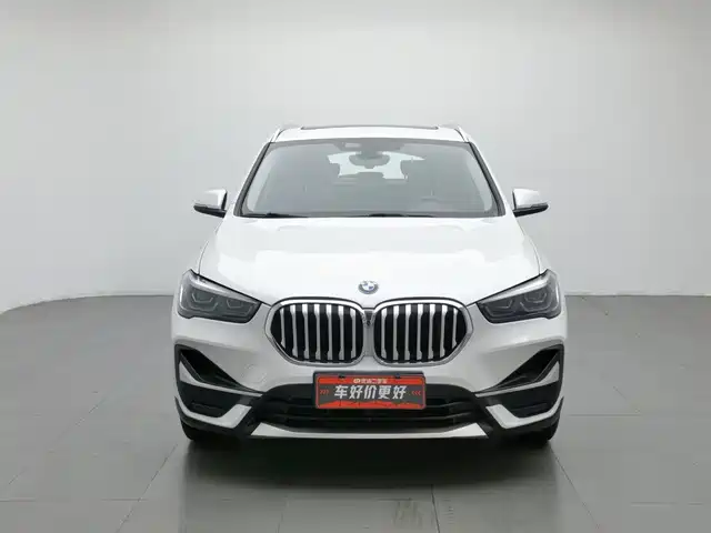 BMW X1 2020 sDrive25Li Leading Model — фото 3