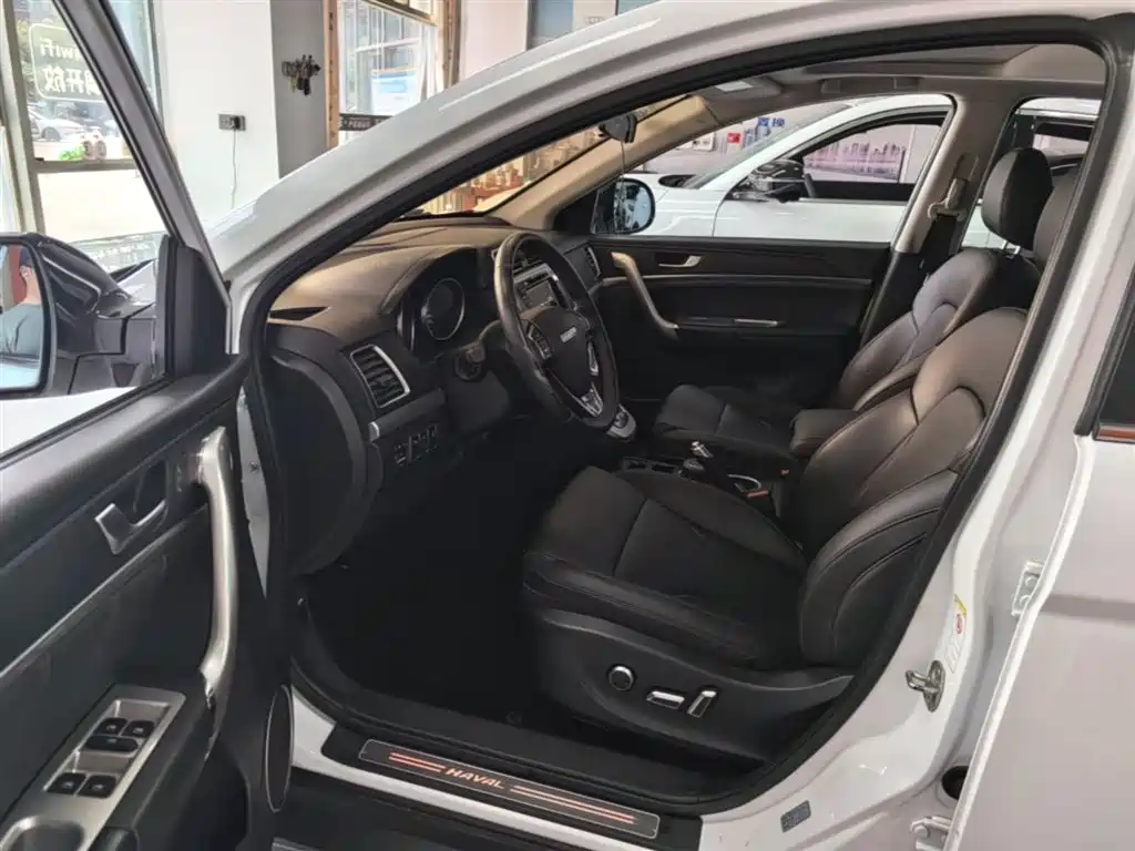 Haval H6 2015 Sport 1.5T Automatic 2WD Luxury фото 16