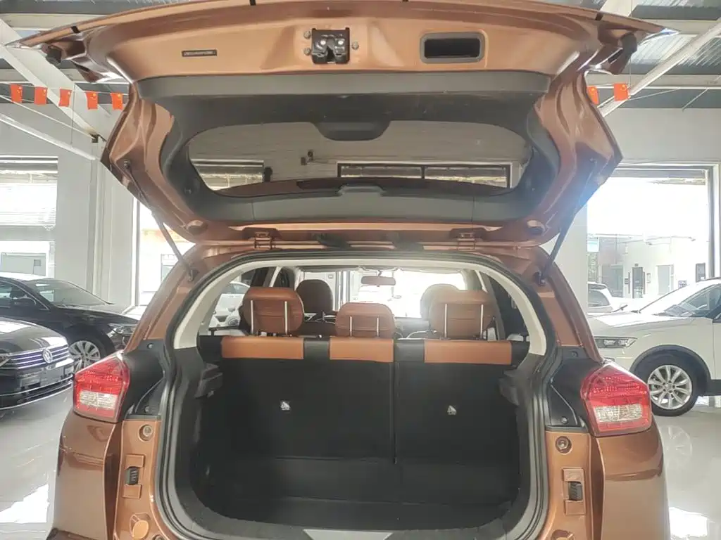 BAIC Senova X35 2018 2016 1.5L Automatic Luxury Edition