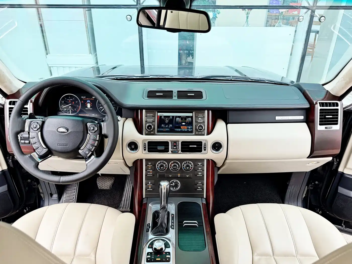 Land Rover Range Rover 2012 5.0 NA V8 фото 17