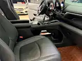 Photo 12 - Toyota Sienna