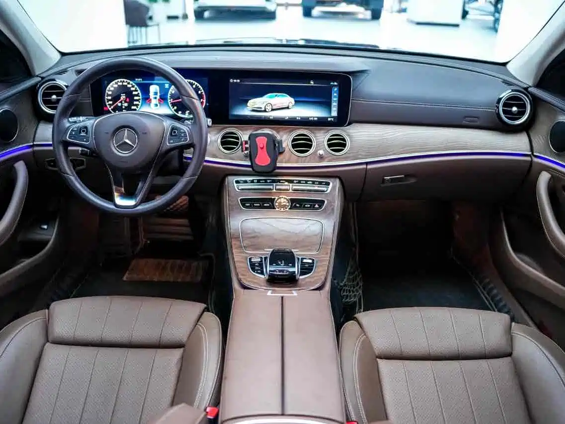 Mercedes-Benz E-Class 2018 Facelift E 200 L 4MATIC фото 9