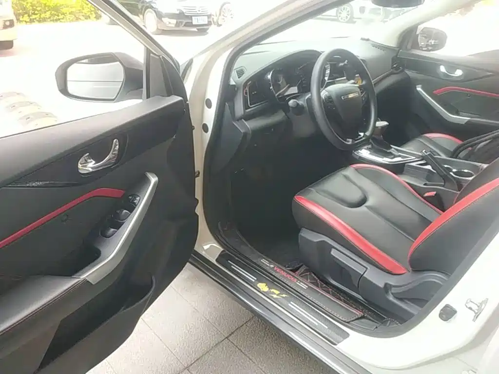 Venucia D60 2018 2018 1.6L CVT Smart Elite Edition
