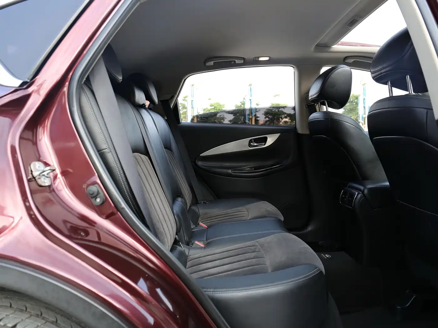 Infiniti QX50 2017 2015 2.5L Comfort Edition