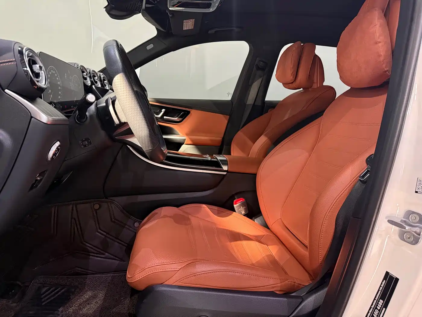 Mercedes-Benz GLC 2024 GLC 260 L 4MATIC Luxury 5-seater фото 5