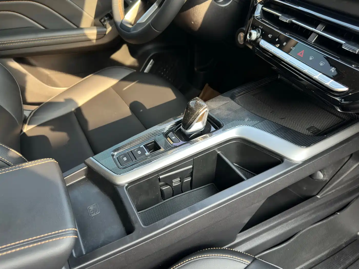 Haval Chitu 2022 Power Edition 1.5T Purple Copper Rabbit фото 4