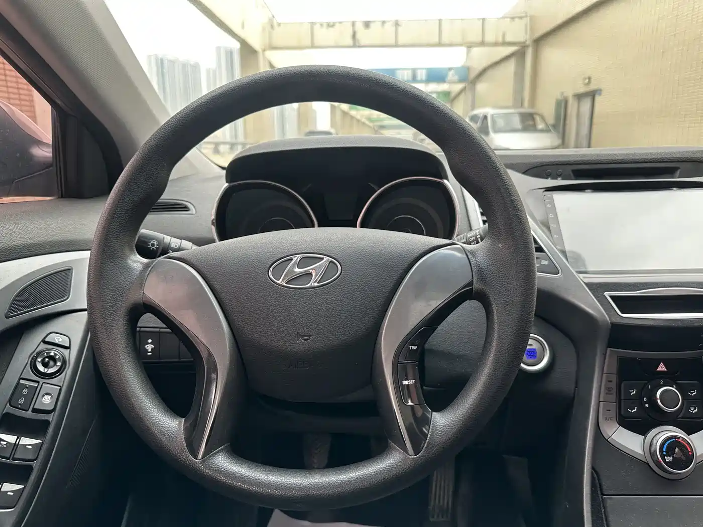 Hyundai Langdong 2015 1.6L Manual Premium фото 10