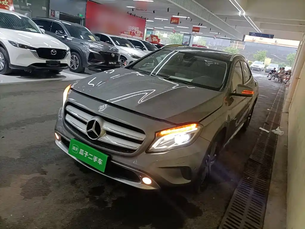 Mercedes-Benz GLA 2015 2015 GLA 220 4MATIC Fashion Edition