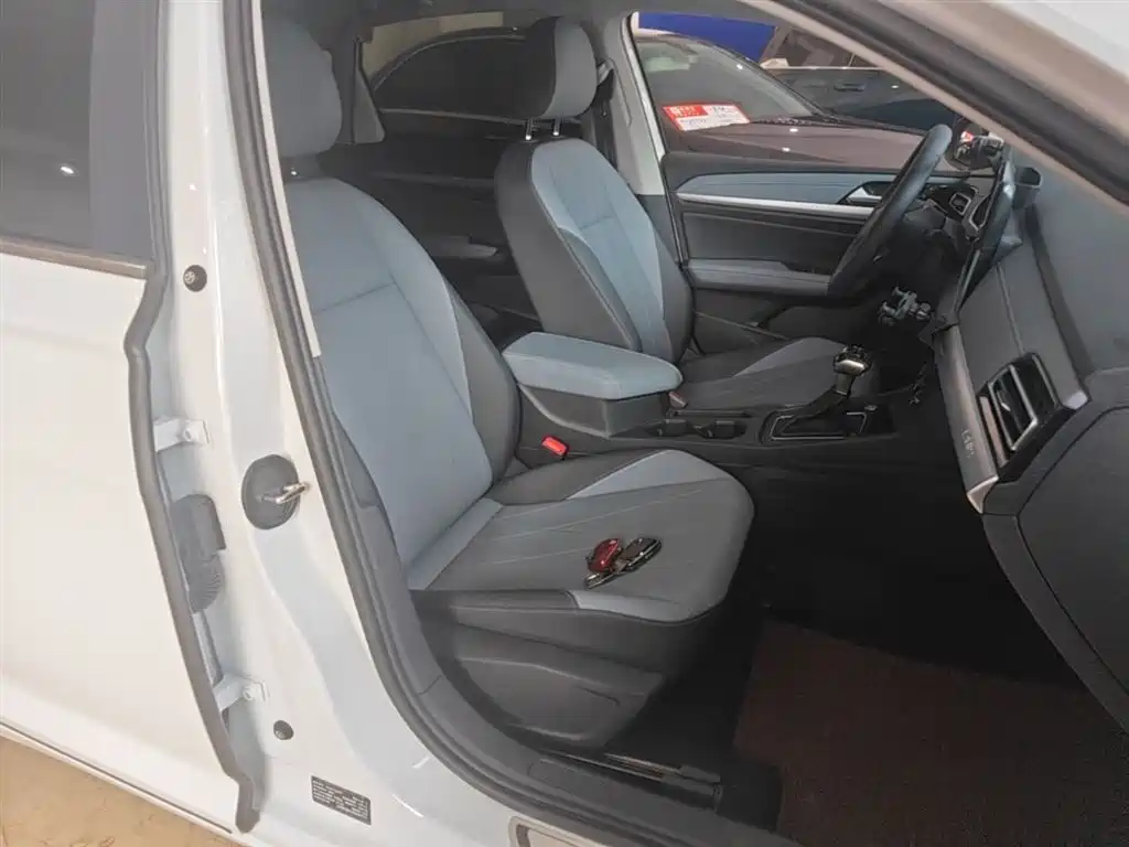 Volkswagen Lavida 2024 Model 1.5L Automatic Starlight 5 Million Edition фото 25
