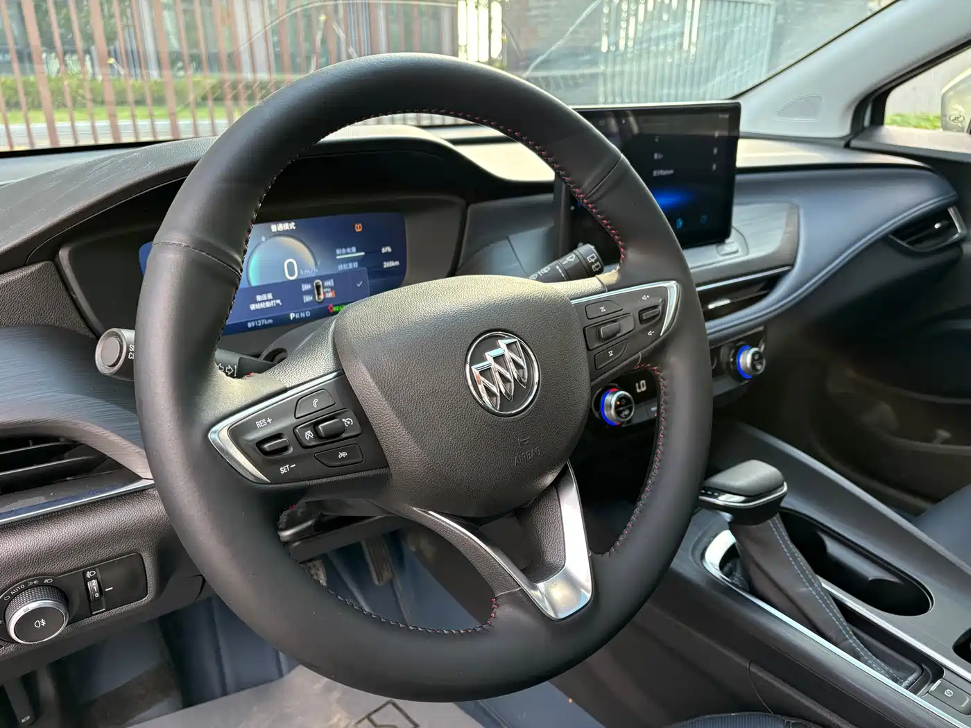 Photo 11 - Buick Velite 6