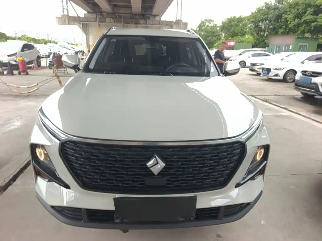 Baojun RS-3 2022 2022 SOODA 1.5L CVT Pioneer Edition