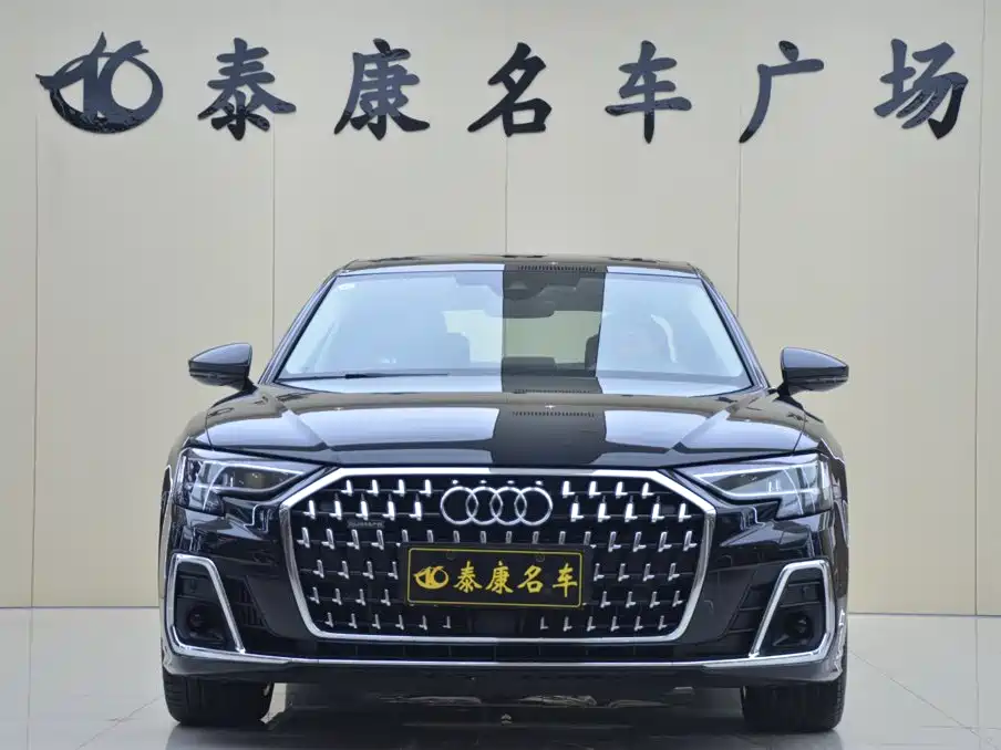 Audi A8 2026 2025 A8L 45 TFSI quattro Luxury