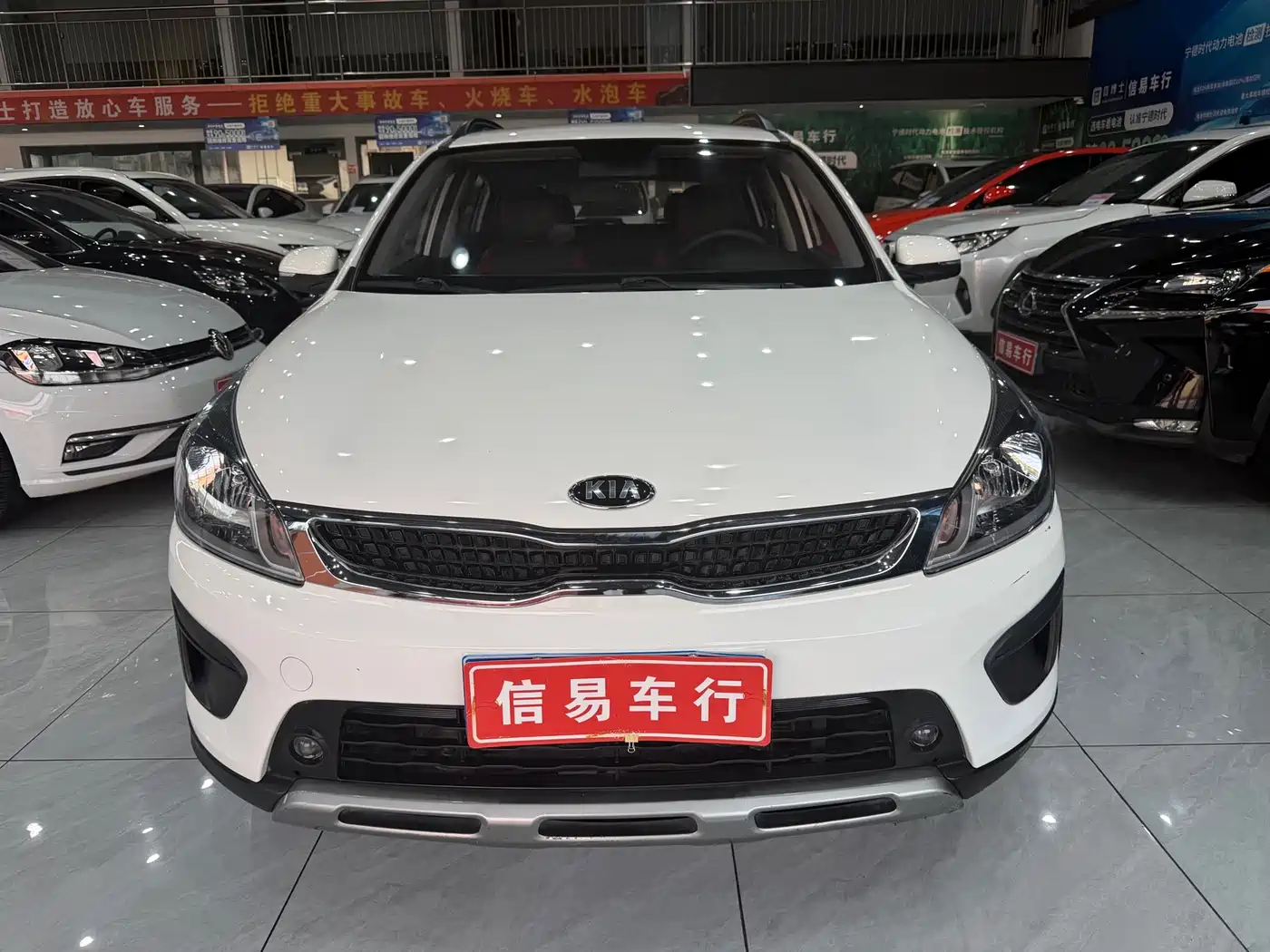 Kia KX CROSS 2017 1.4L AT GLS фото 2
