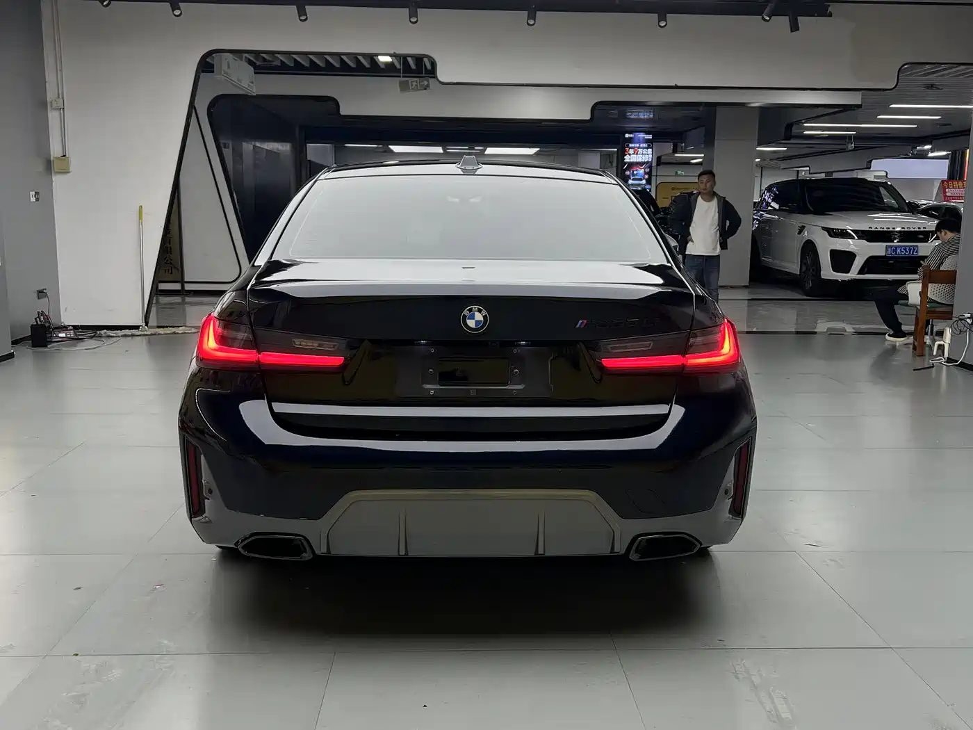 BMW 3 Series 2024 325Li M Sport Shadowline Package фото 8