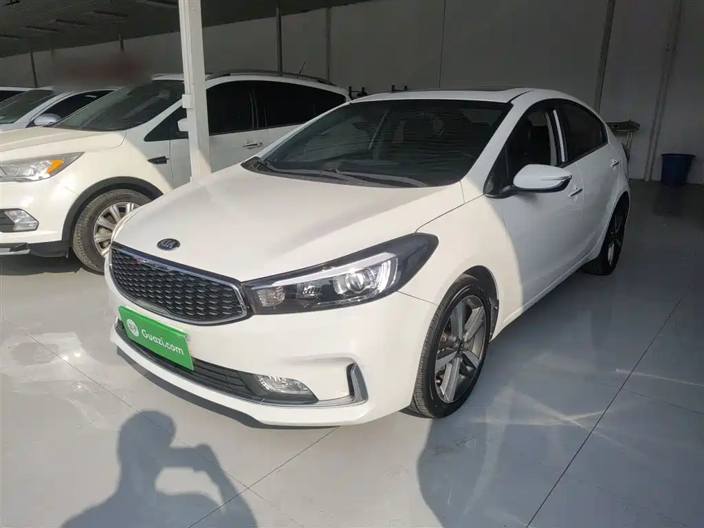 Kia K3 2016 1.6L Automatic GLS фото 2