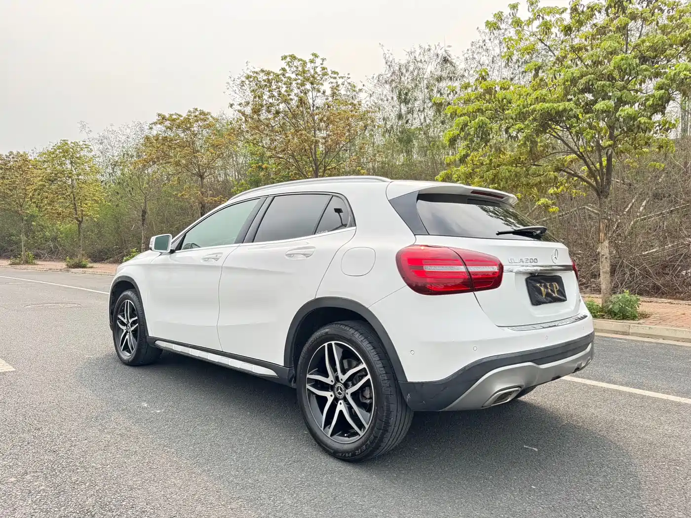 Mercedes-Benz GLA 2017 GLA 200 Fashion фото 13