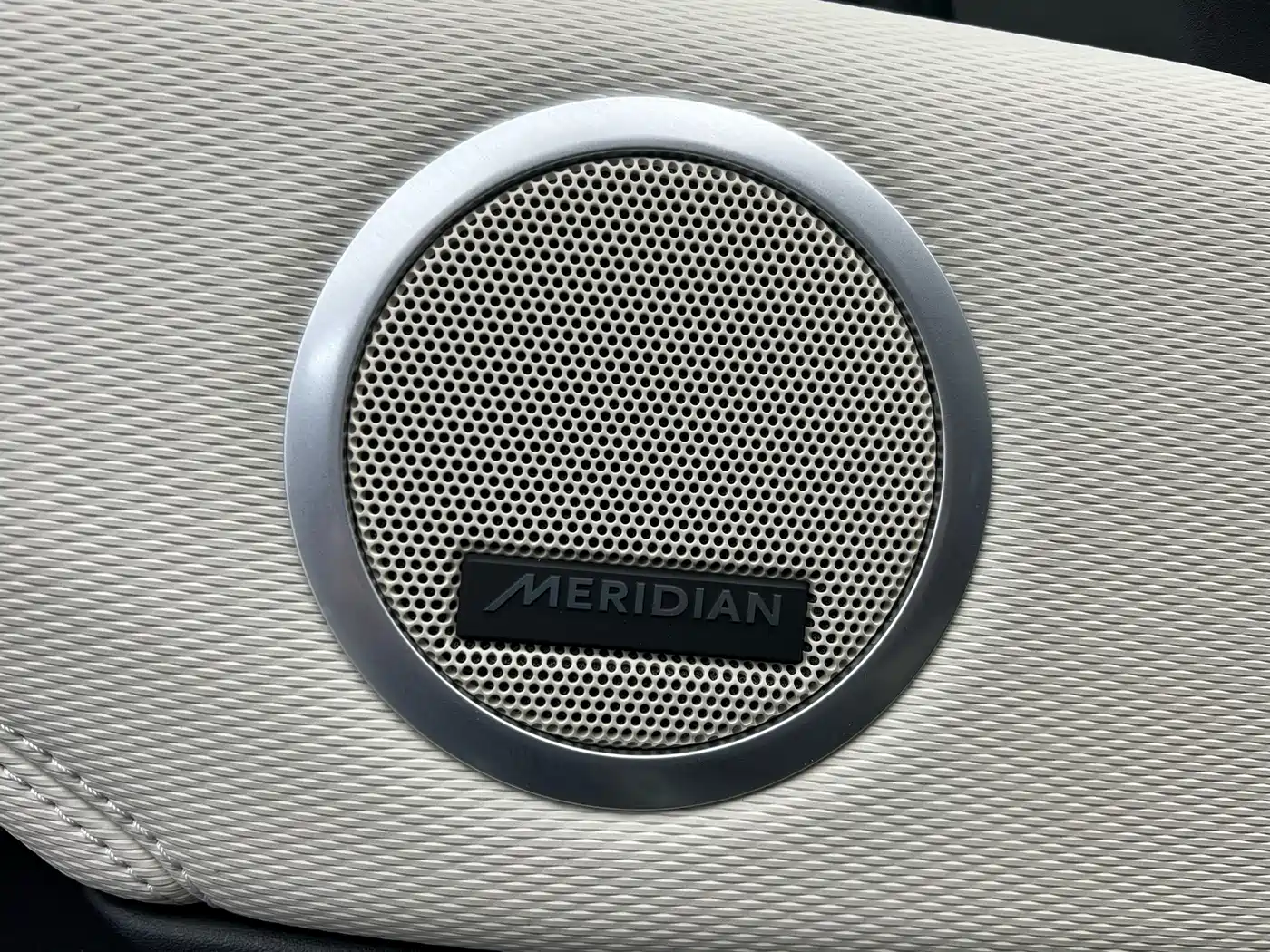 LAND ROVER DISCOVER