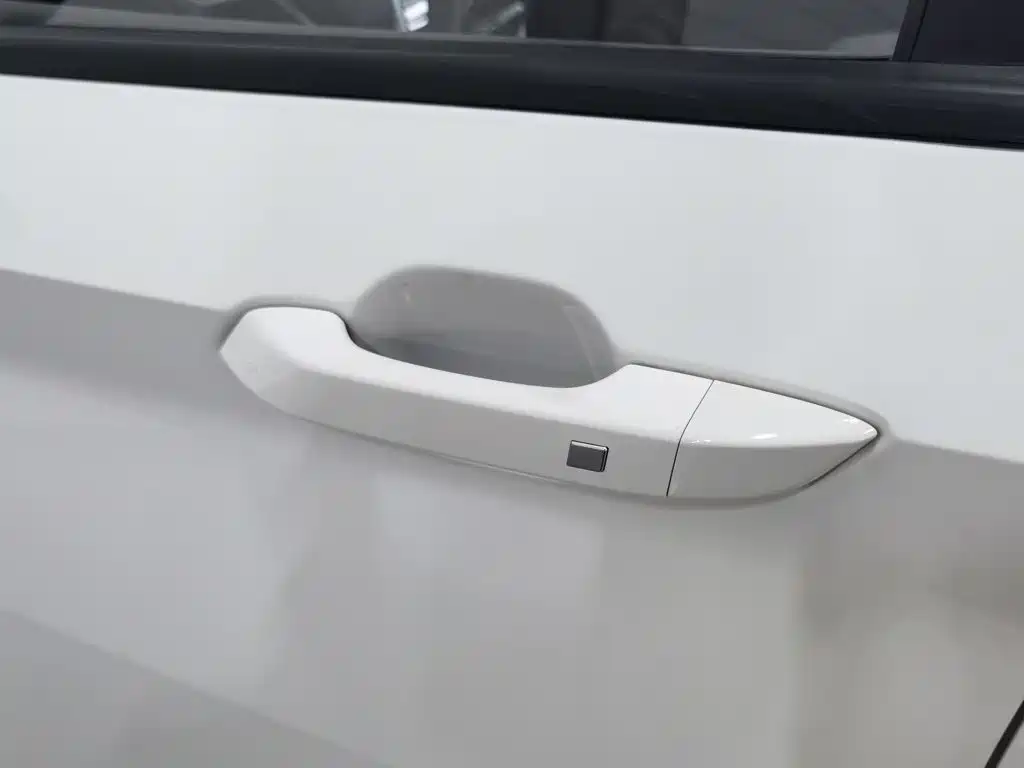 Baojun 530 2020 2020 1.5T CVT Prestige Connect 6-Seater