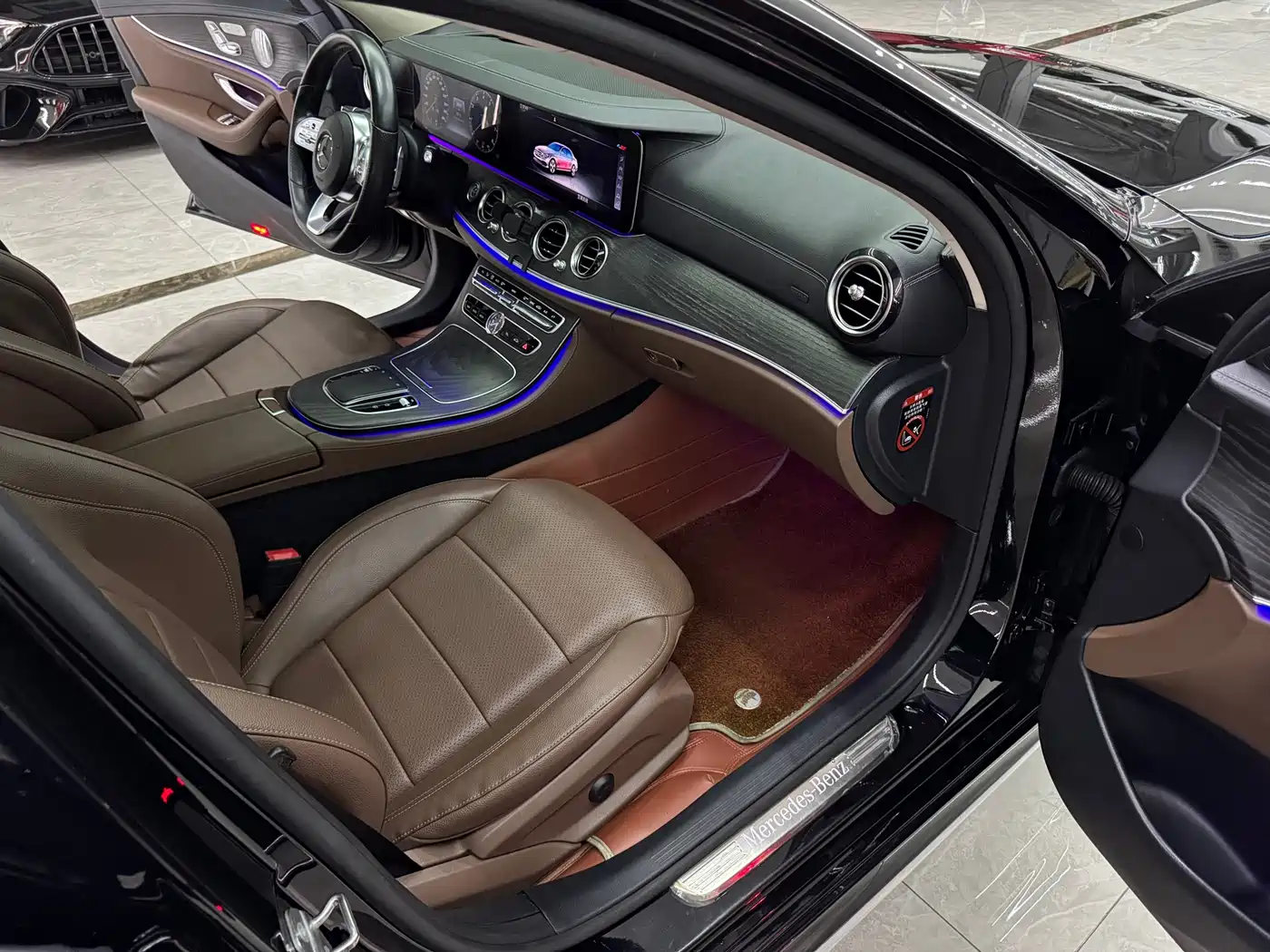 Mercedes-Benz E-Class 2020 Facelift E 300 L Sport Exclusive фото 17