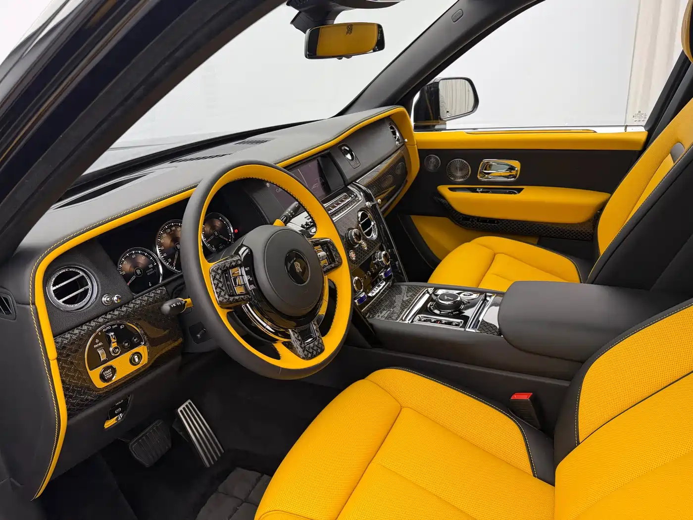 Rolls-Royce Cullinan 2019 2018 4-Seater Version