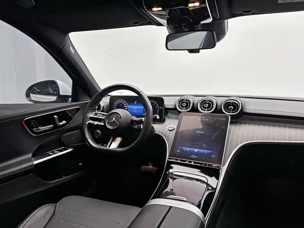 Mercedes-Benz C-Class 2023 Facelift C 200 L Sport Edition фото 23