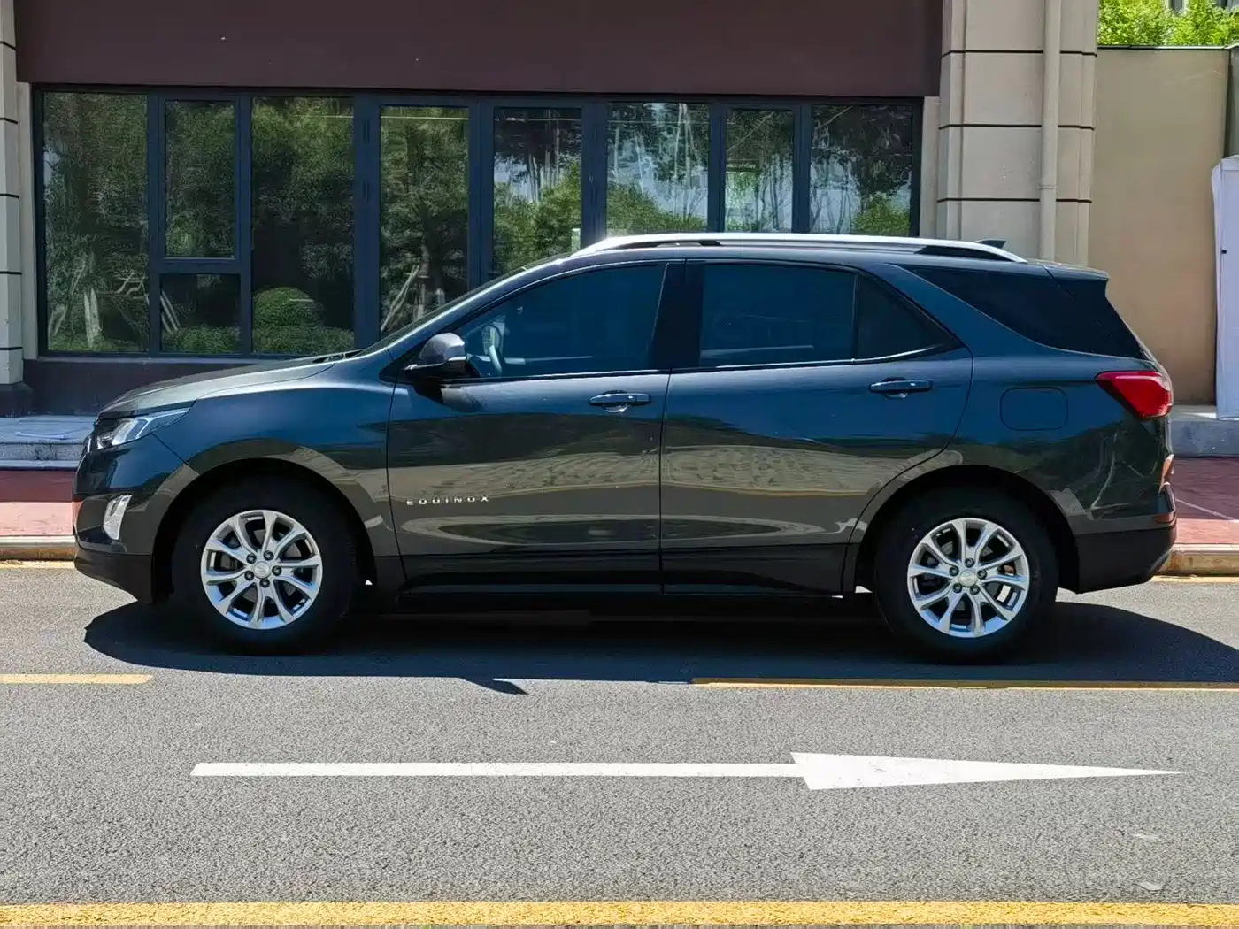 Chevrolet Equinox 2018 535T Automatic Frontier Edition фото 10