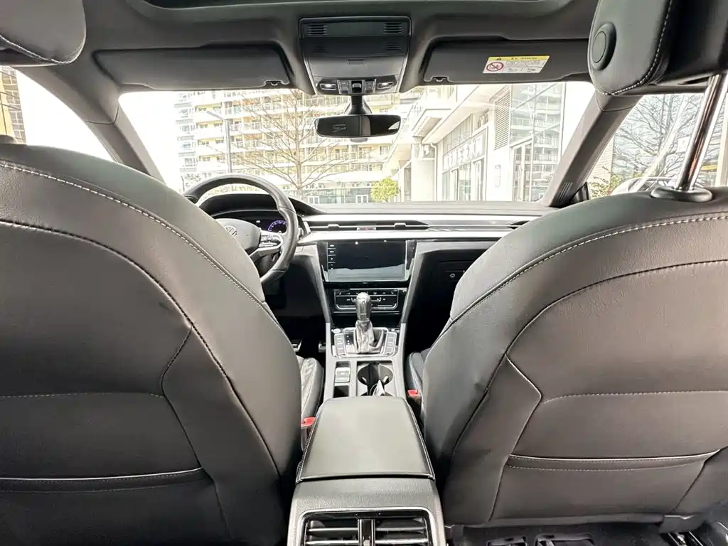 Volkswagen FAW-Volkswagen CC 2021 330TSI Dazzle Edition фото 18