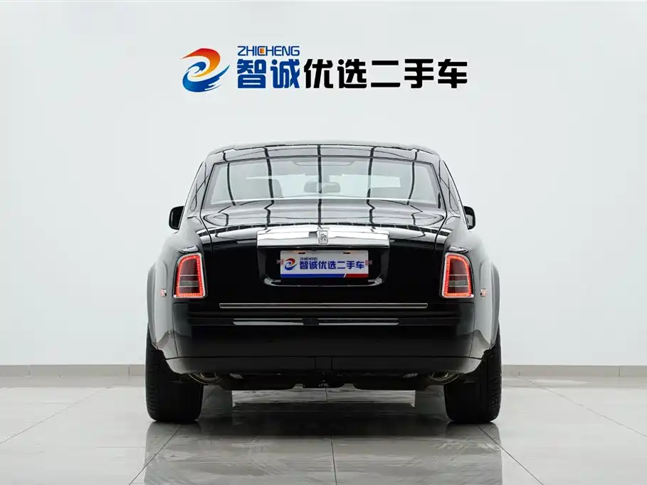 Rolls-Royce Phantom 2013 2013 6.7L Extended Wheelbase (EWB)