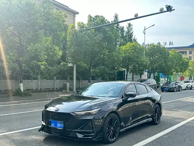 Changan UNI-V 2024