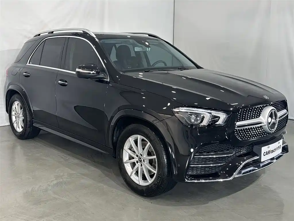 Mercedes-Benz GLE 2020 GLE 350 4MATIC Fashion фото 3