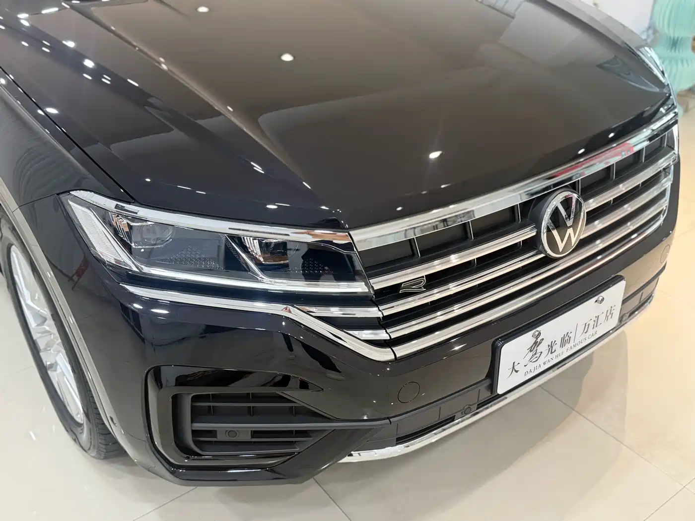 Volkswagen Touareg 2022 2021 2.0TSI R-Line