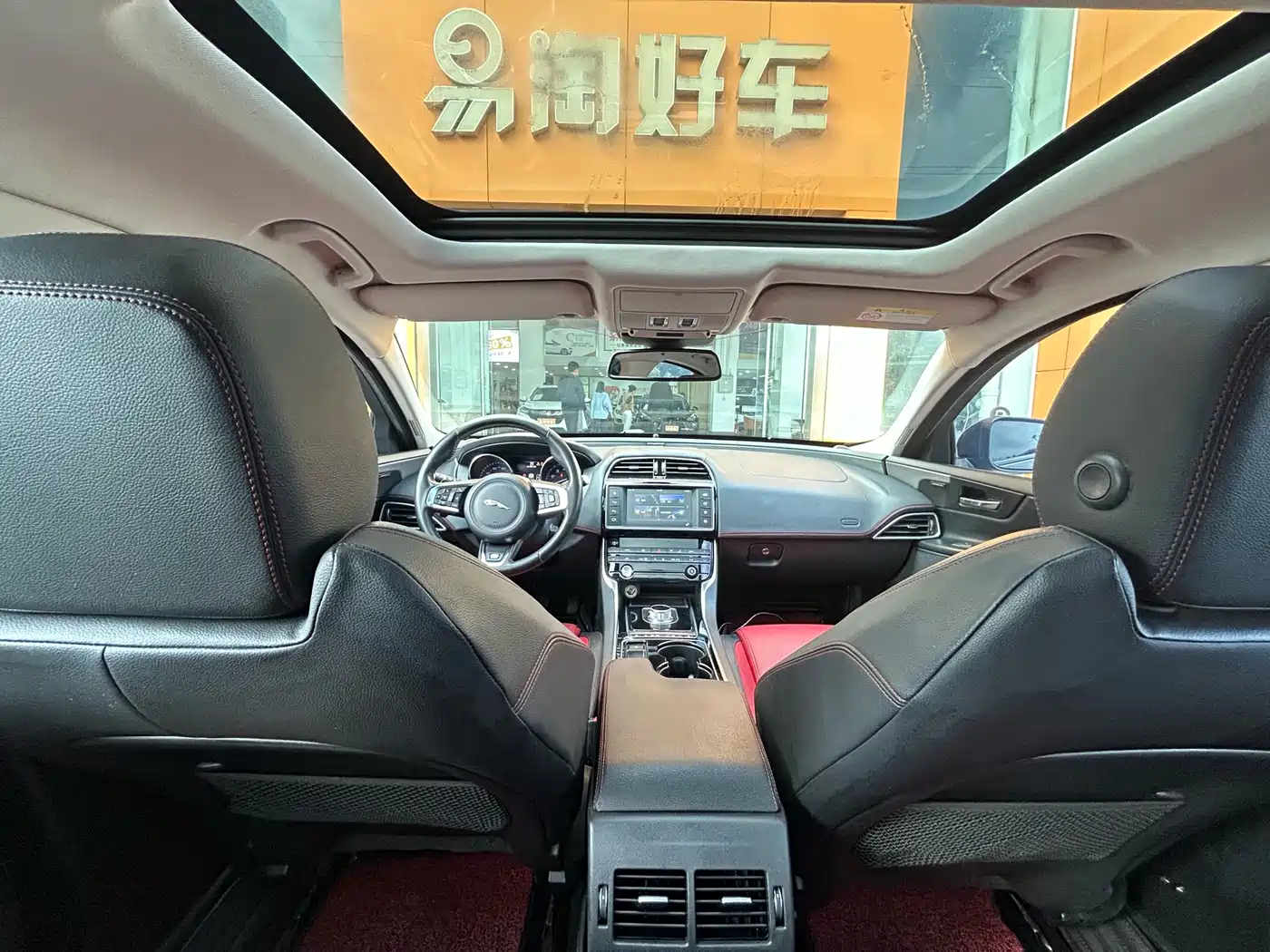 Jaguar XE 2016 2015 2.0T 240PS R-Sport