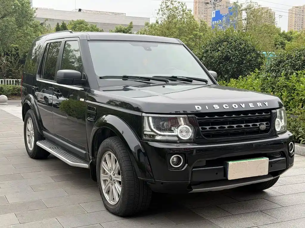 Photo 6 - Land Rover Discovery