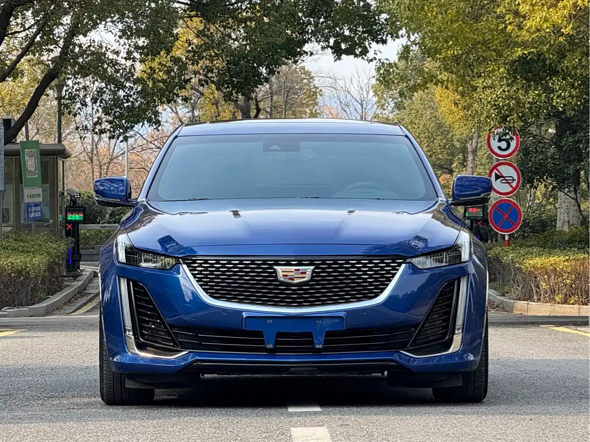 CADILLAC CT5