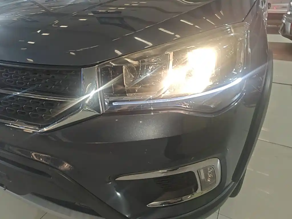 Chery Tiggo 3x 2018 2018 1.5L Automatic Elite