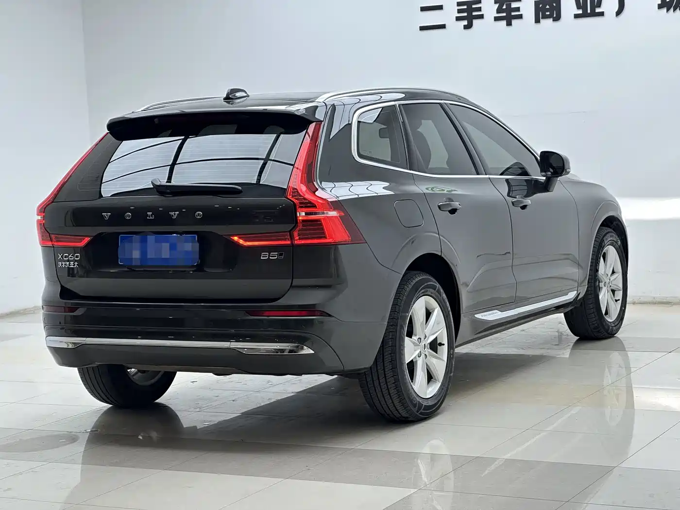 Photo 24 - Volvo XC60