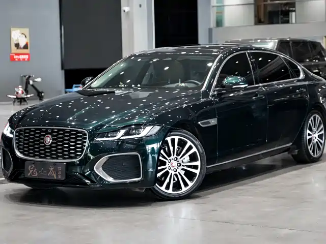 JAGUAR XFL