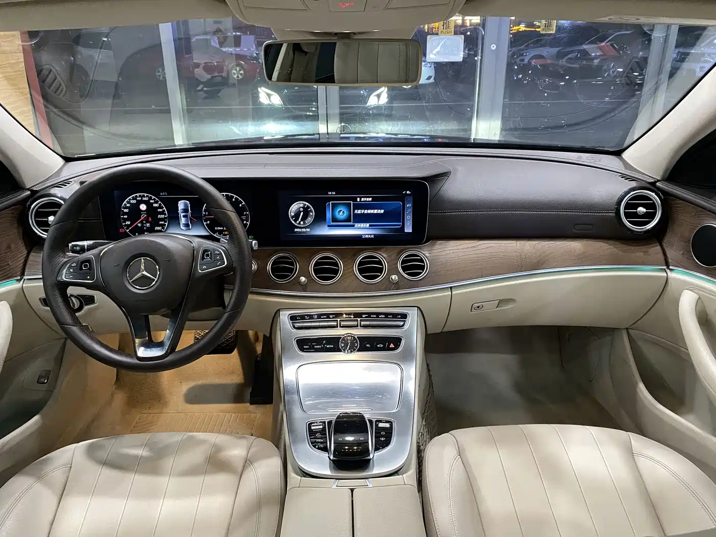 Mercedes-Benz E-Class 2017 Model E 320 L 4MATIC фото 12
